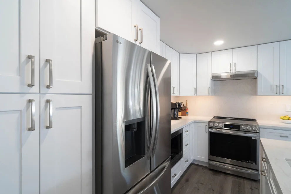 Arizona Kitchen and Bedroom Renovation by Bayside Home Improvement LLC - Photo 4