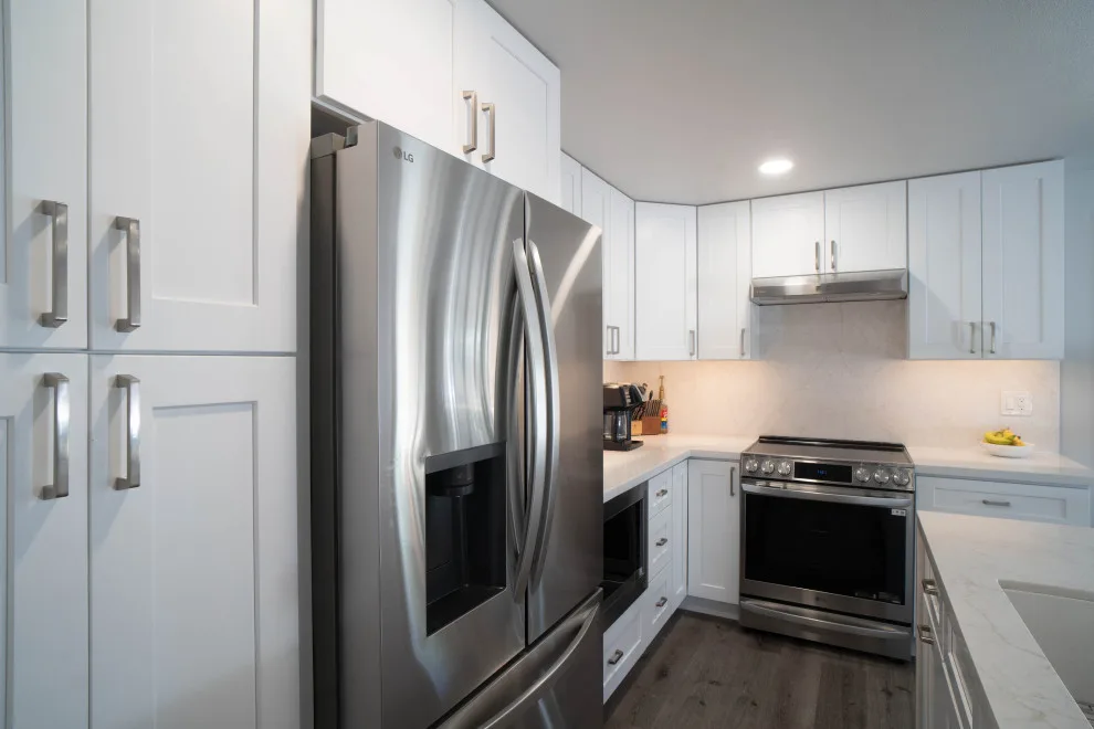 Arizona Kitchen and Bedroom Renovation by Bayside Home Improvement LLC - Photo 2