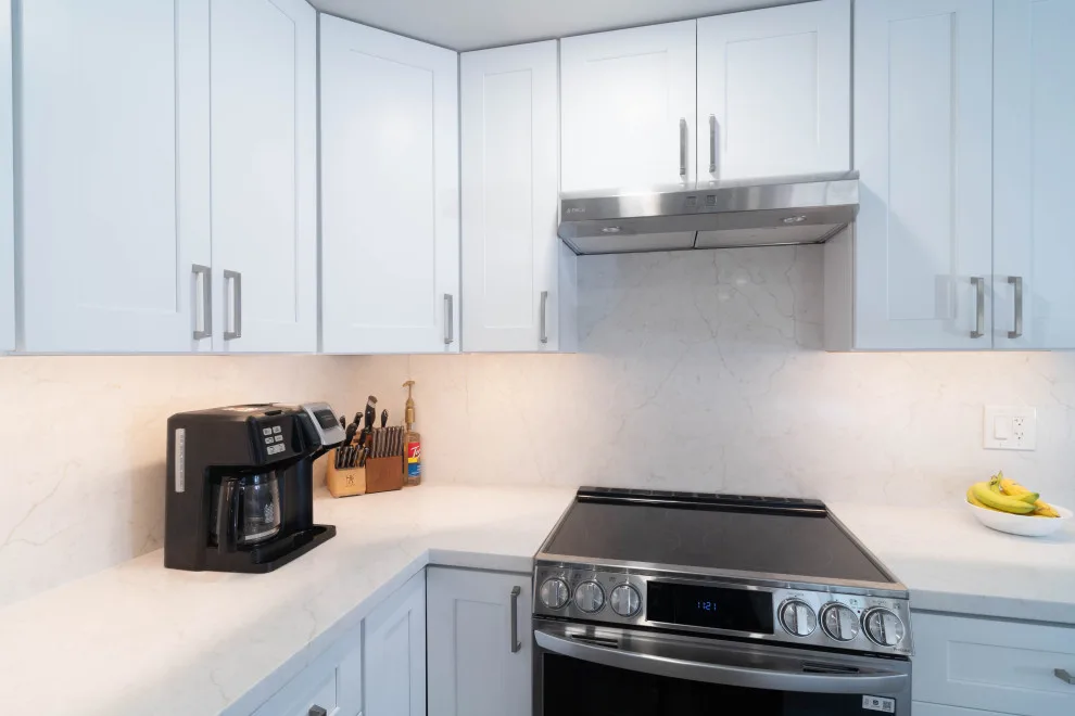 Arizona Kitchen and Bedroom Renovation by Bayside Home Improvement LLC - Photo 6