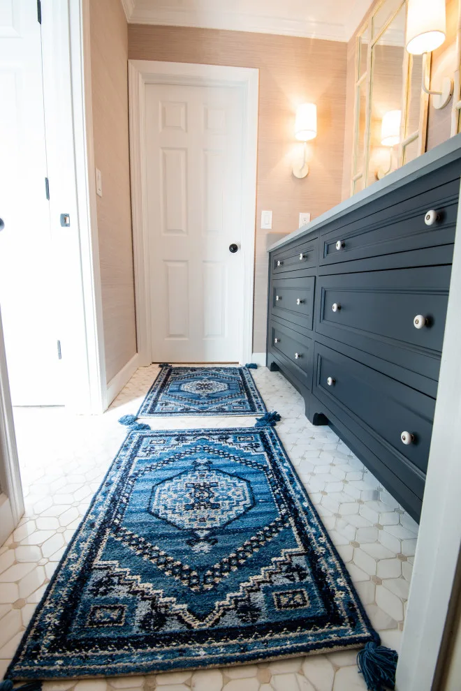 Bespoke Kitchen and Bathroom Renovation by R&R Enterprises Inc - Photo 39
