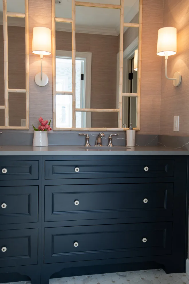 Bespoke Kitchen and Bathroom Renovation by R&R Enterprises Inc - Photo 42