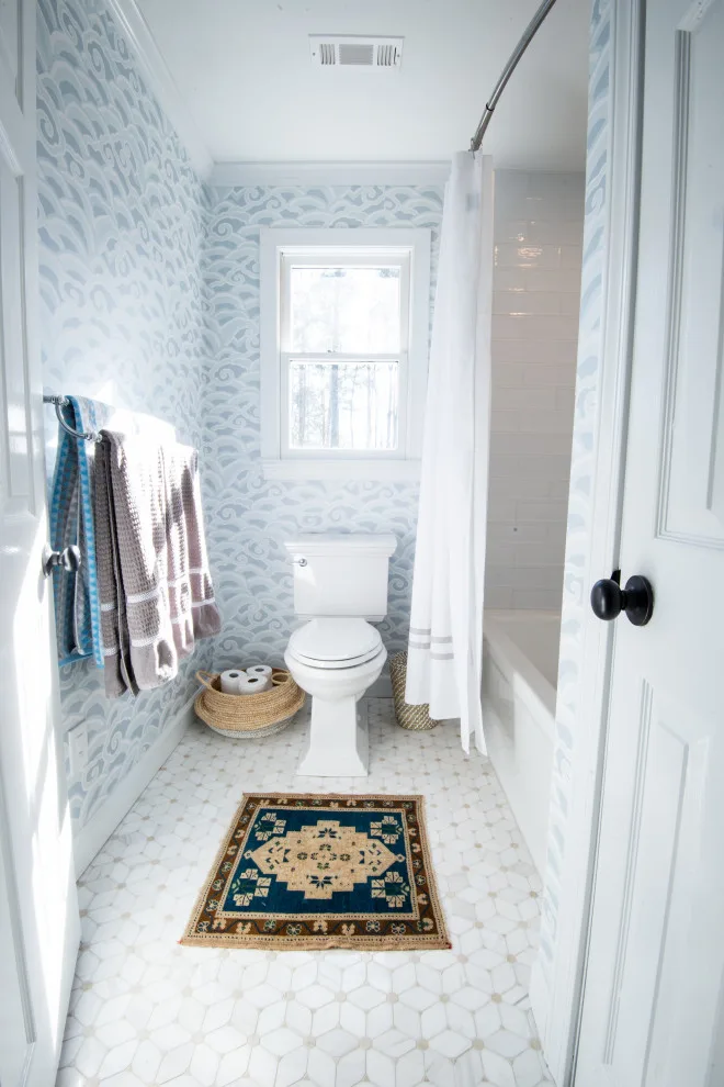 Bespoke Kitchen and Bathroom Renovation by R&R Enterprises Inc - Photo 7