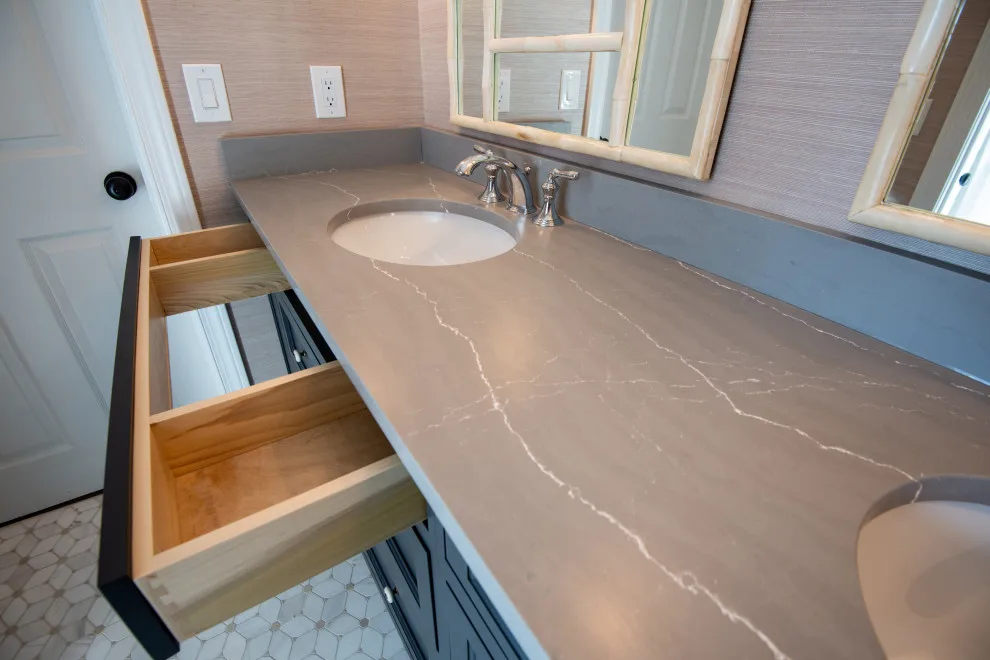 Bespoke Kitchen and Bathroom Renovation by R&R Enterprises Inc - Photo 50