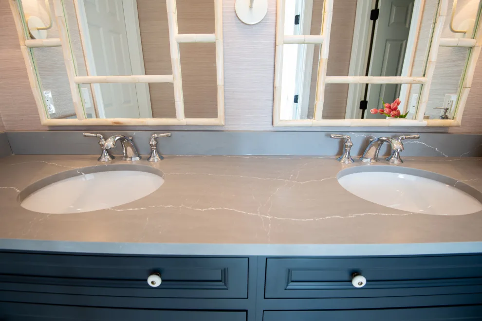 Bespoke Kitchen and Bathroom Renovation by R&R Enterprises Inc - Photo 21