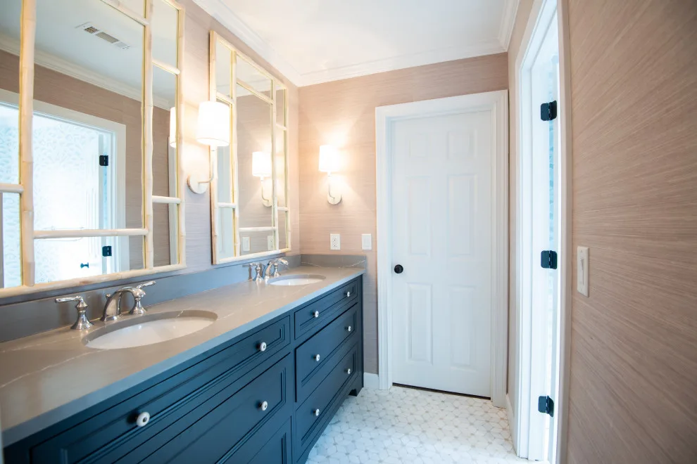 Bespoke Kitchen and Bathroom Renovation by R&R Enterprises Inc - Photo 63