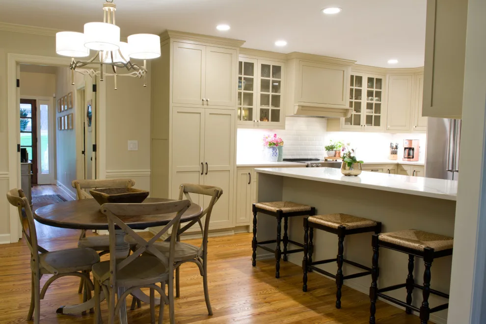 Bespoke Kitchen and Bathroom Renovation by R&R Enterprises Inc - Photo 56