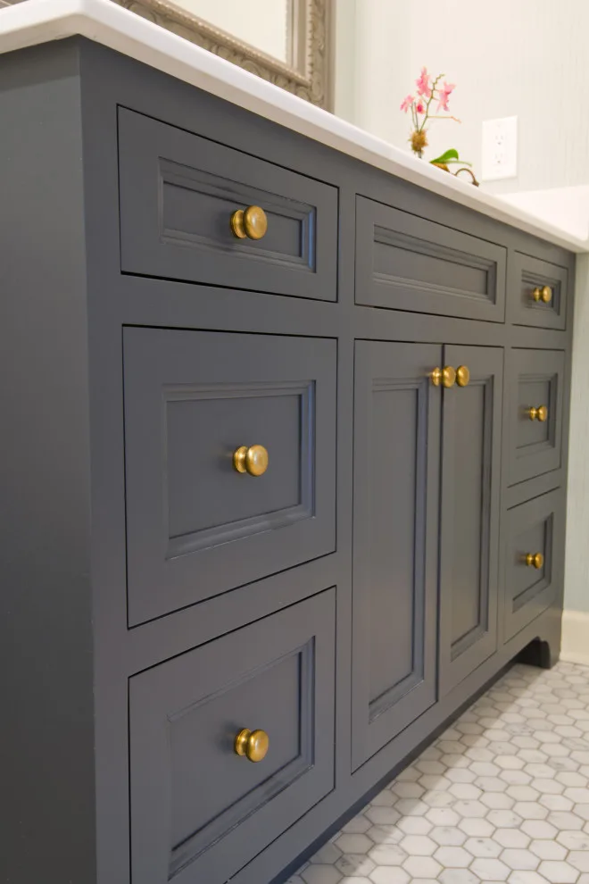 Bespoke Kitchen and Bathroom Renovation by R&R Enterprises Inc - Photo 46