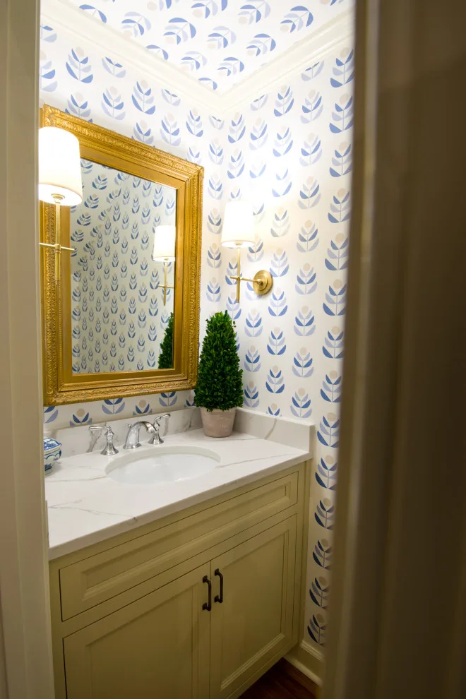 Bespoke Kitchen and Bathroom Renovation by R&R Enterprises Inc - Photo 52