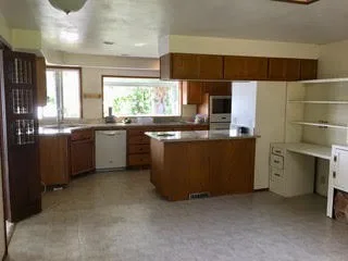 South Bay Waterfront Kitchen and Dining Renovation by Williams Contracting, Inc. - Photo 23
