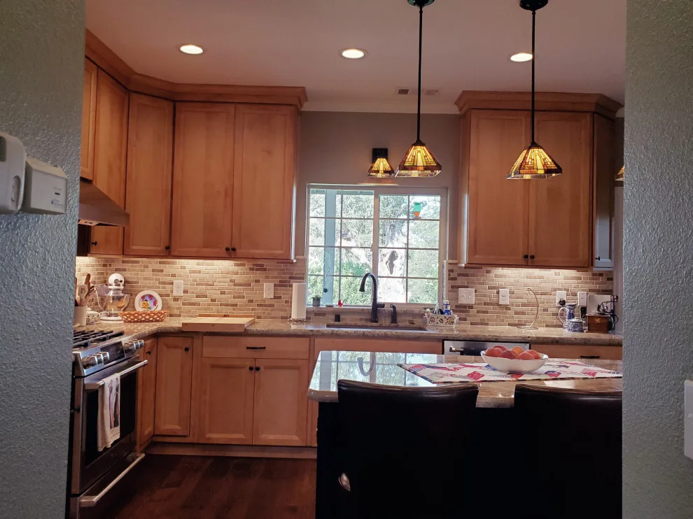 Kitchen Renovation by Lawrence Adams Const. & Melindas Interior Designs - Photo 4