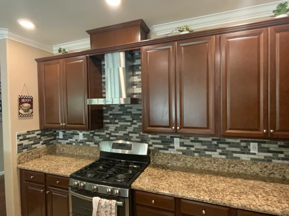 Kitchen Renovation B by Noor Construction Inc. - Photo 5