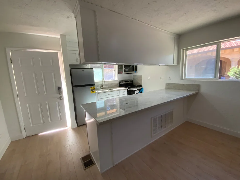 Kitchen Renovation D by Noor Construction Inc. - Photo 10