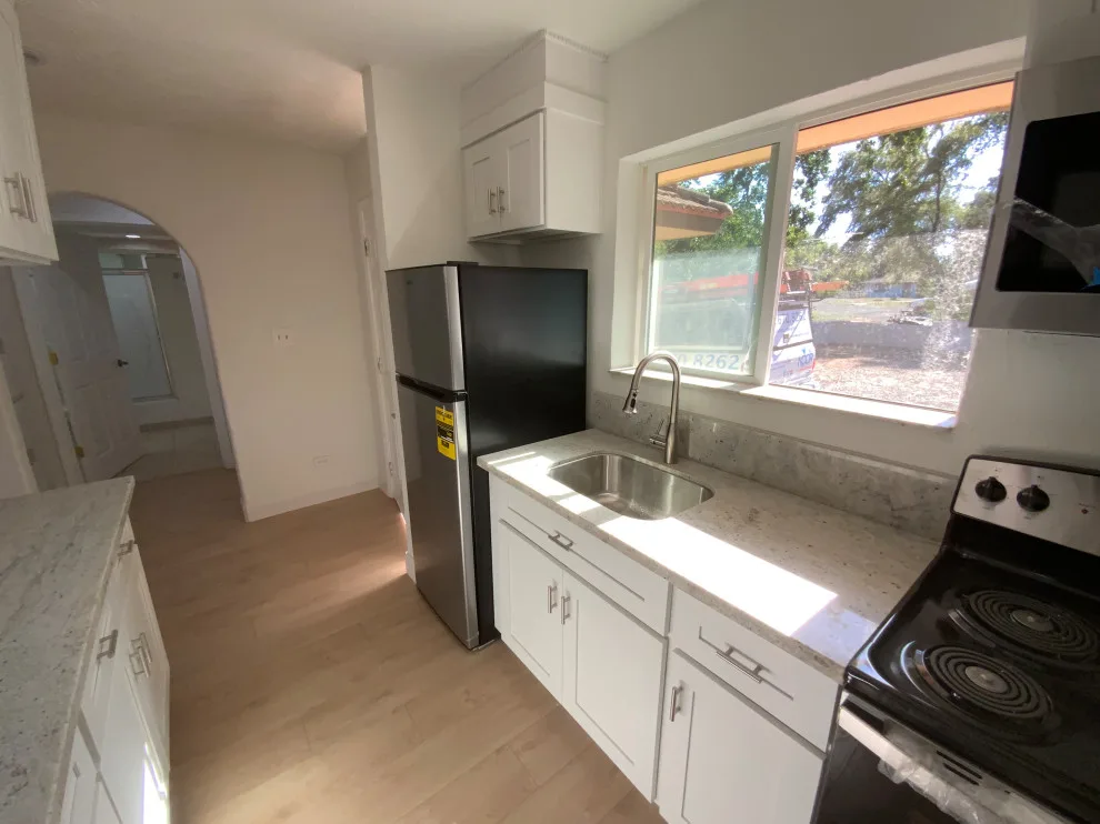 Kitchen Renovation D by Noor Construction Inc. - Photo 11
