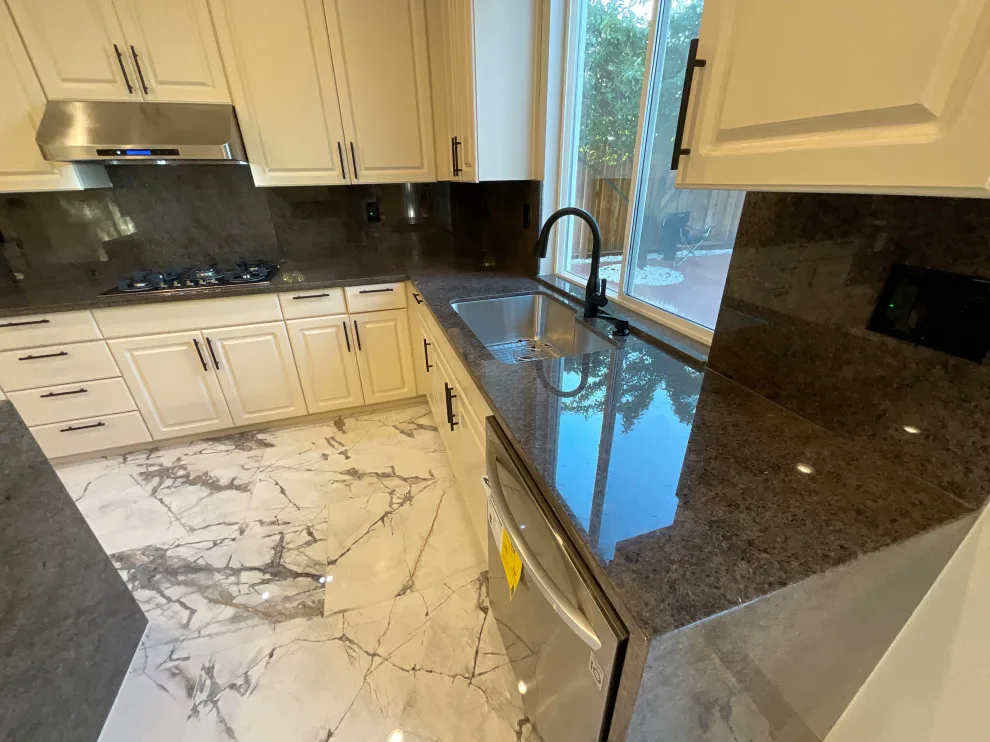 Kitchen Renovation Project by Noor Construction Inc. - Photo 6