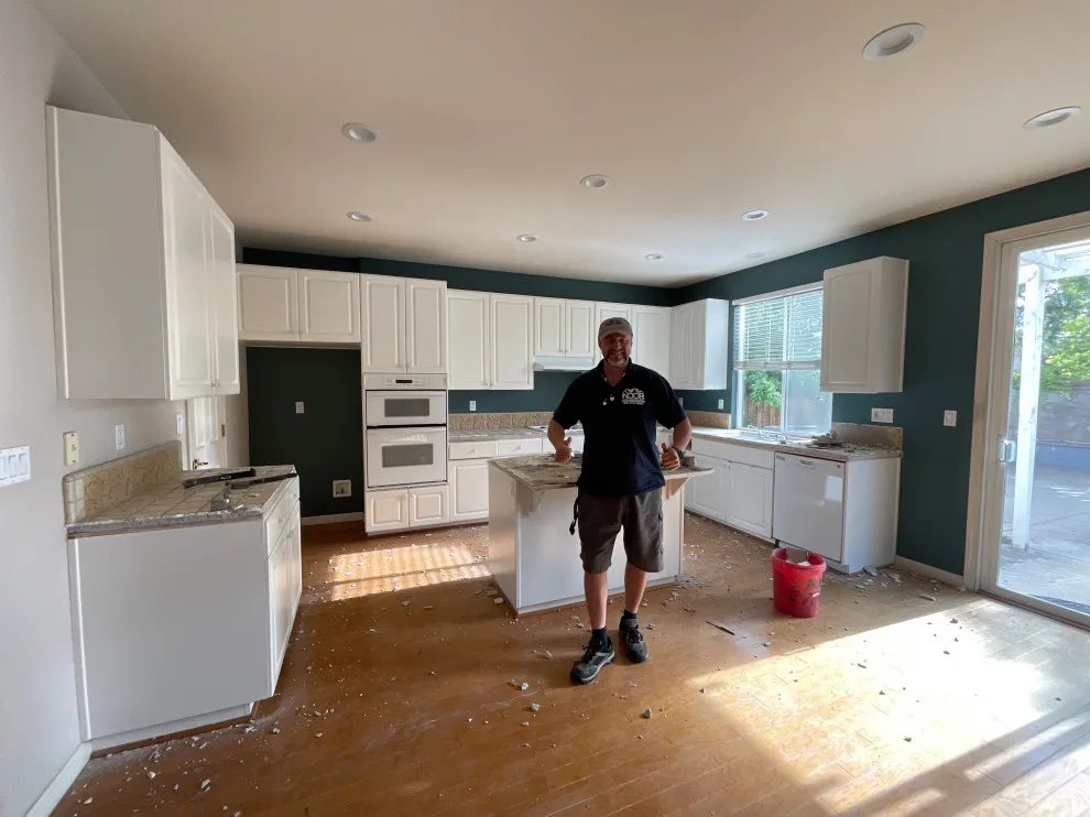 Kitchen Renovation Project by Noor Construction Inc. - Photo 7
