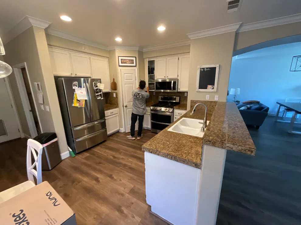 KITCHEN RENOVATION H by Noor Construction Inc. - Photo 12