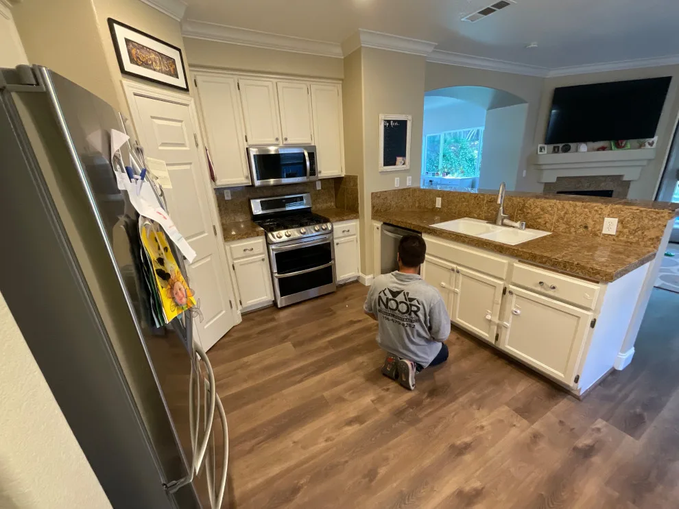 KITCHEN RENOVATION H by Noor Construction Inc. - Photo 11