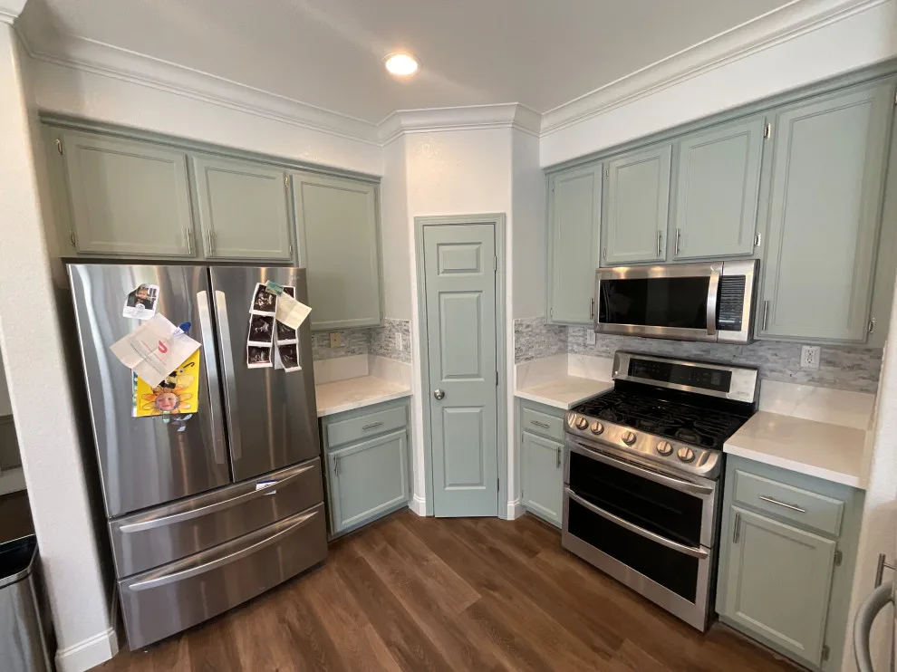 KITCHEN RENOVATION H by Noor Construction Inc. - Photo 7