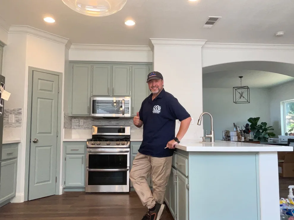 KITCHEN RENOVATION H by Noor Construction Inc. - Photo 6
