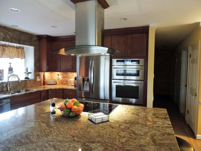 Centreville VA Kitchen Renovation by Thomas Custom Builders - Photo 2