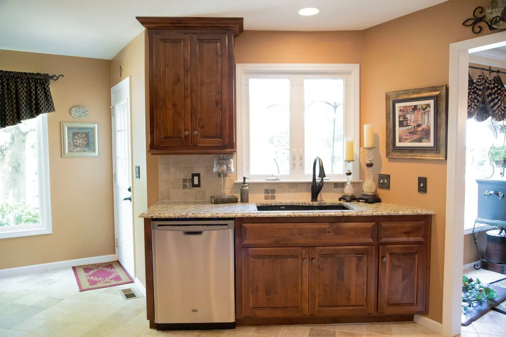 Alder Wood Kitchen by Stumpff HomeWorks, LLC - Photo 7