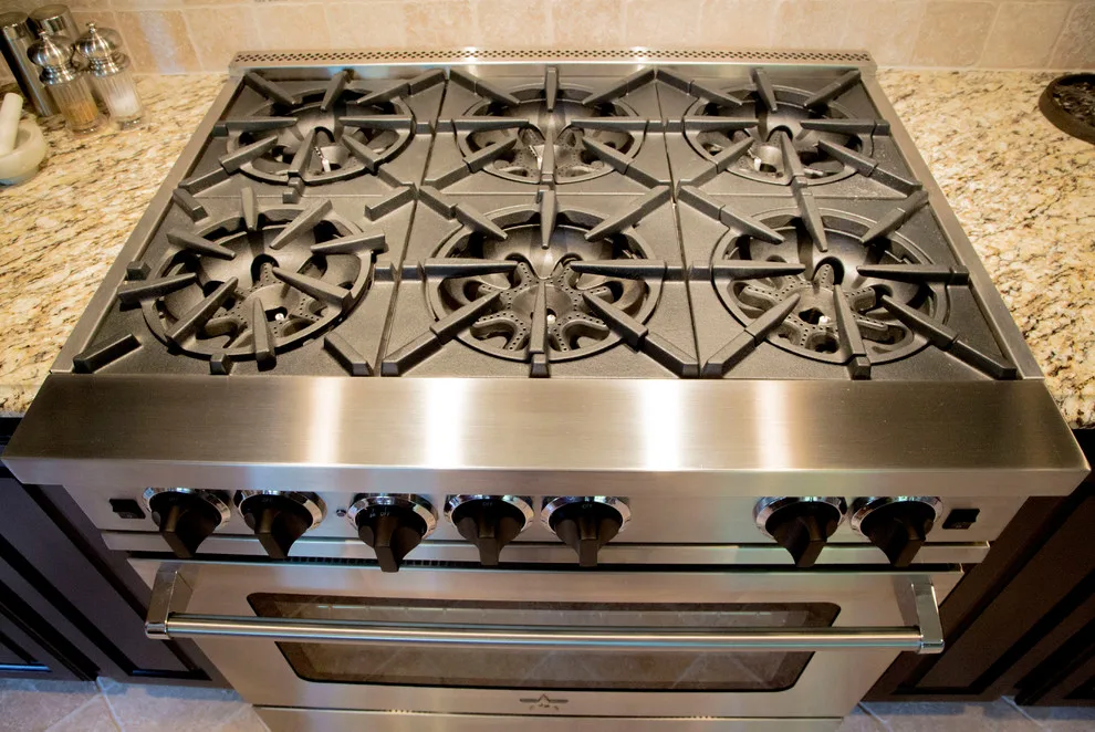 Alder Wood Kitchen by Stumpff HomeWorks, LLC - Photo 8