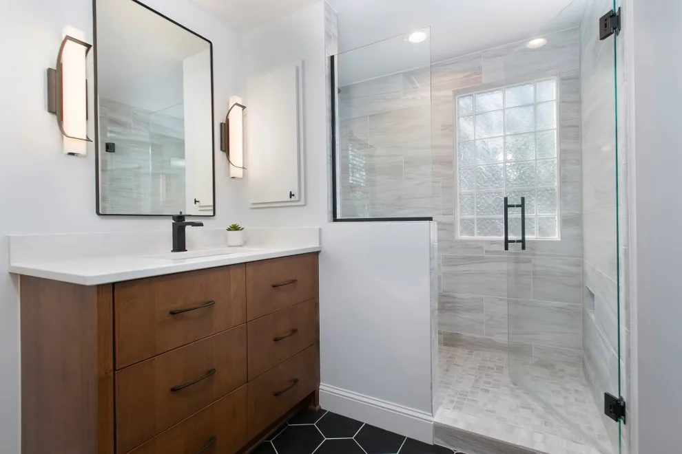 Minneapolis Master Bathroom by College City Design Build - Photo 4