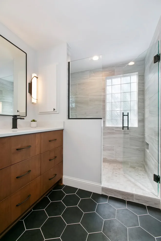 Minneapolis Master Bathroom by College City Design Build - Photo 2
