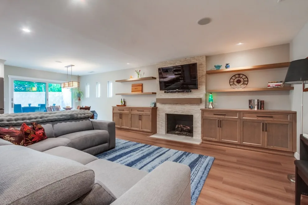 La Jolla Kitchen, Bathroom, and Master Suite Renovation by DM Hultenius Corporation - Photo 12