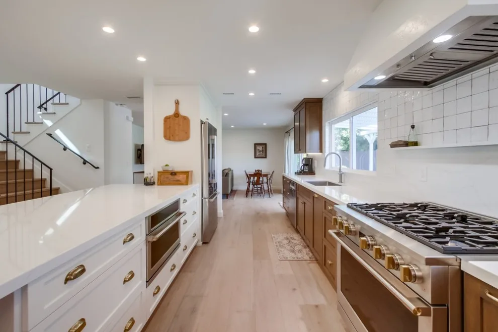 La Jolla Kitchen Renovation by DM Hultenius Corporation - Photo 10