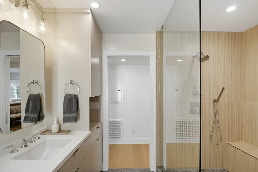 La Jolla Complete Home Renovation by DM Hultenius Corporation - Photo 59