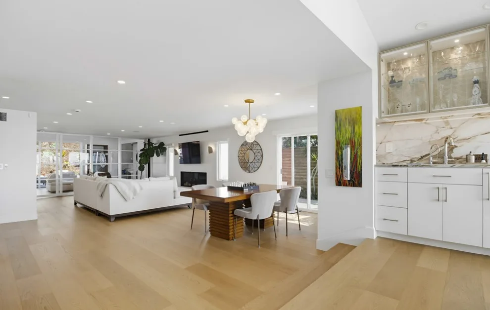 La Jolla Complete Home Renovation by DM Hultenius Corporation - Photo 51