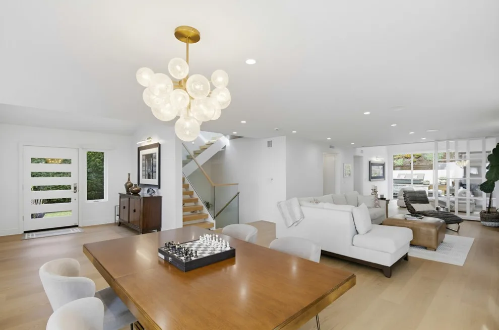 La Jolla Complete Home Renovation by DM Hultenius Corporation - Photo 12