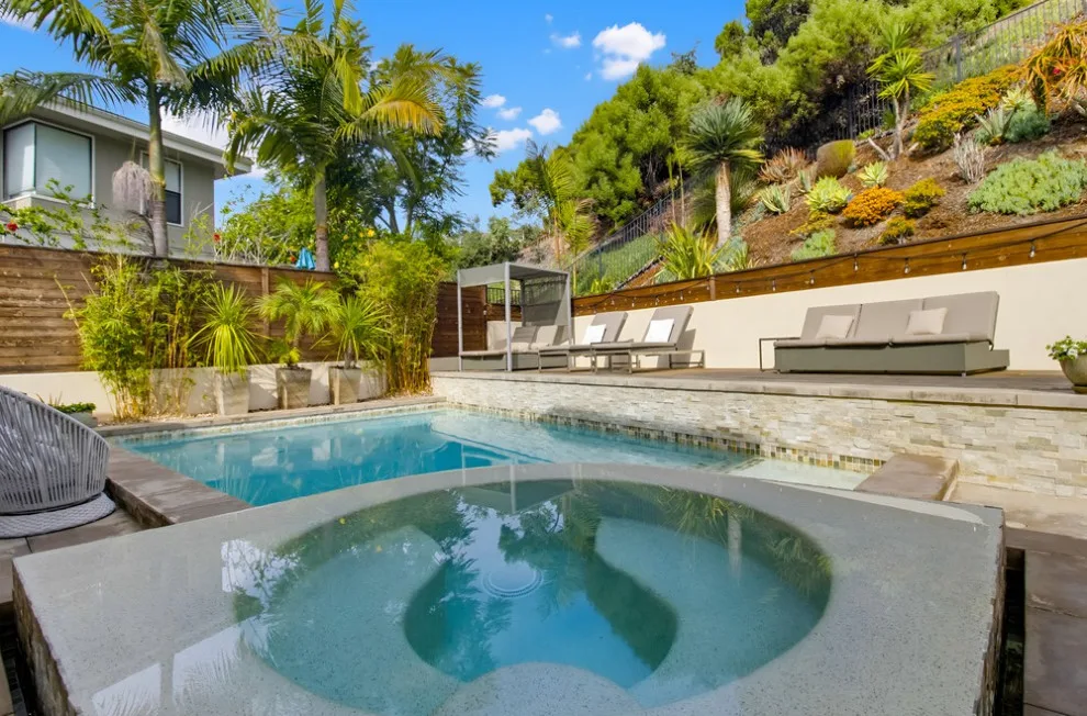 La Jolla Complete Home Renovation by DM Hultenius Corporation - Photo 35