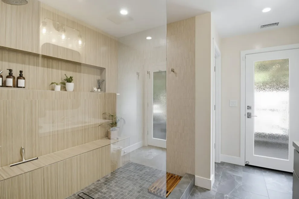 La Jolla Complete Home Renovation by DM Hultenius Corporation - Photo 41