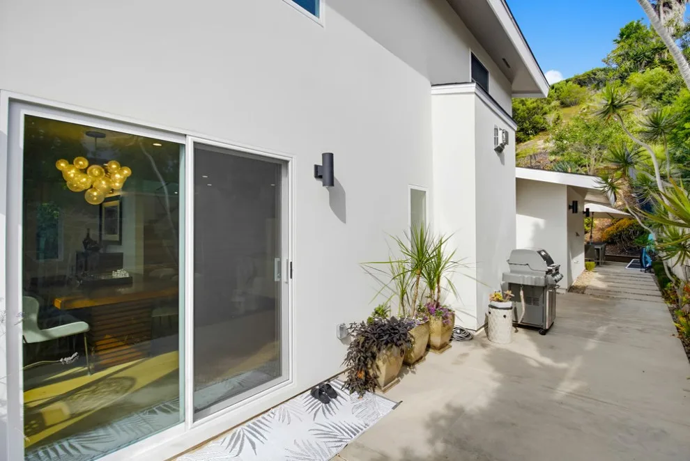 La Jolla Complete Home Renovation by DM Hultenius Corporation - Photo 27