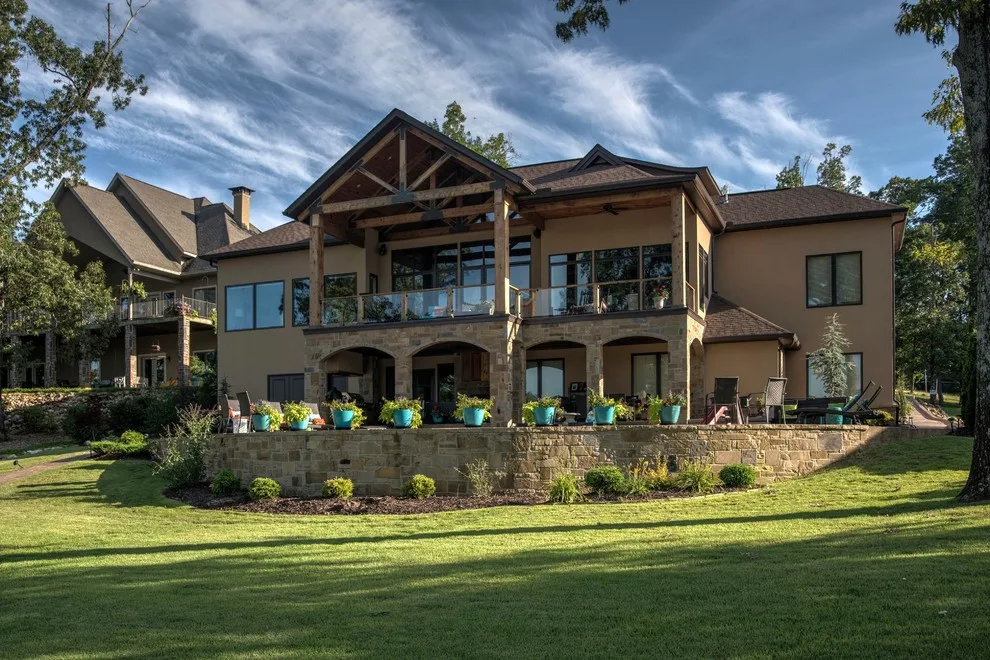 Hamilton Lake Retreat by M & R Sarver Construction - Photo 9