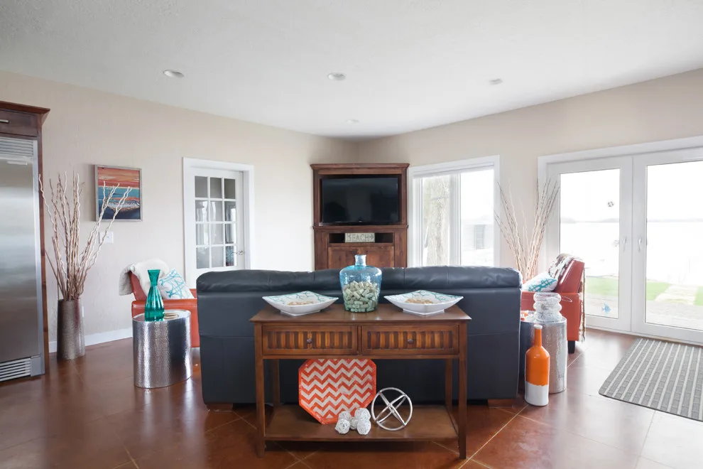 Lake House Renovation by JTE Solutions Center Of Design - Photo 3