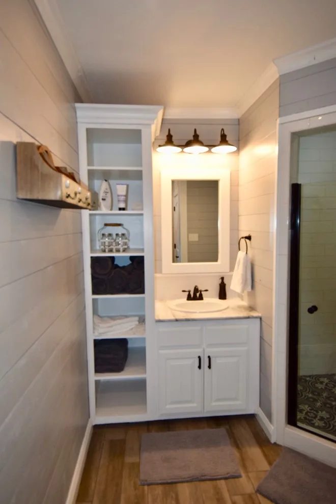 Lakeside Retreat by Leroy Henry Remodeling - Photo 17