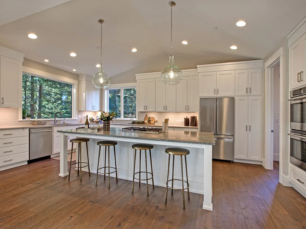 Custom Home in Lake Oswego, Oregon by Lifestyle Homes, Home Builders - Photo 8