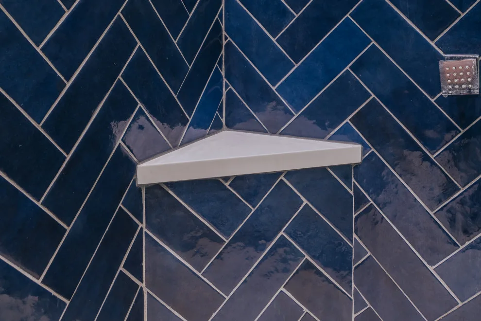 Custom Tile Shower in Lake Oswego by Lamont Bros. Design & Construction - Photo 10