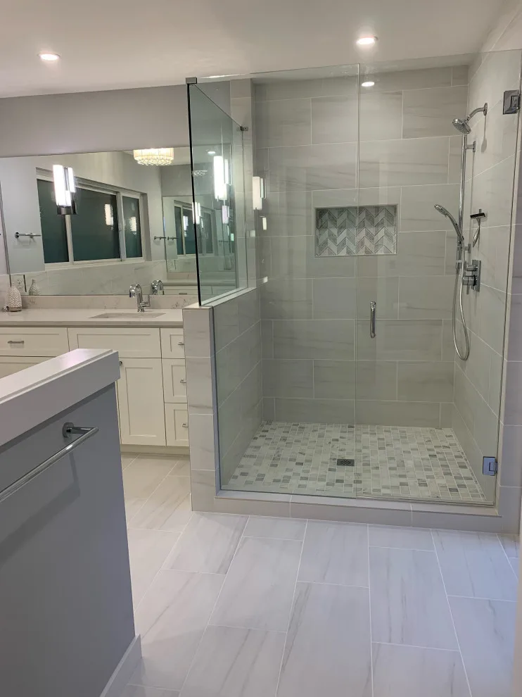 Sammamish Lake Main Bathroom by Paul Thomas Designs, LLC - Photo 3