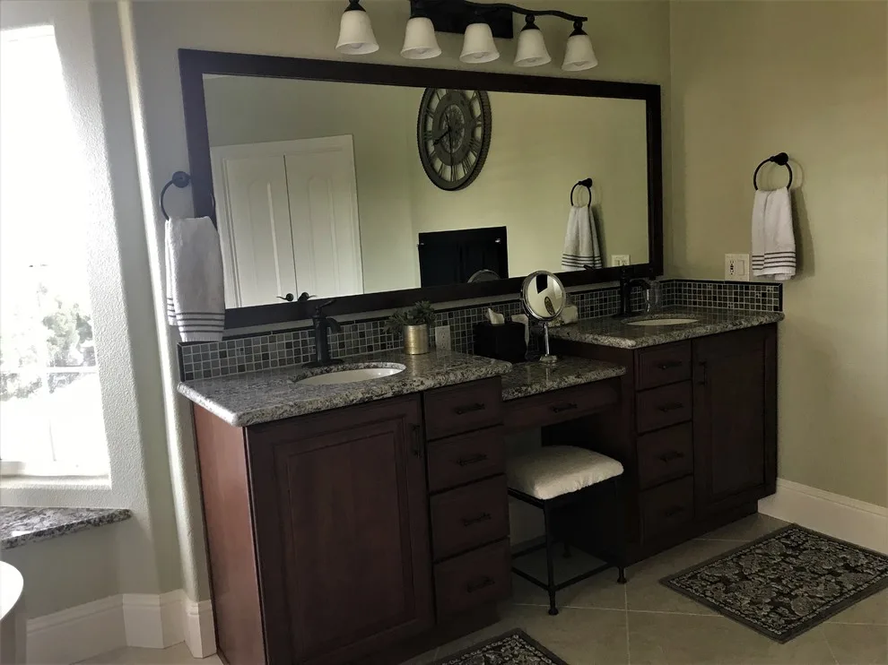 Crestlake by Buildersmith Inc. - Photo 5
