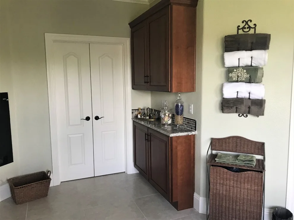 Crestlake by Buildersmith Inc. - Photo 4