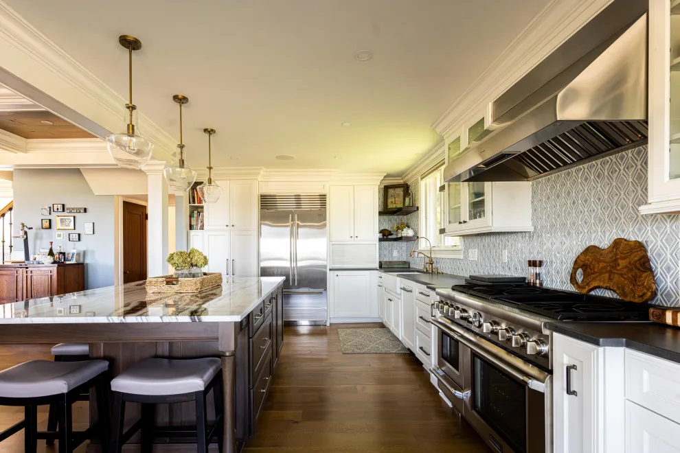 Lakeside Charm by Hurst Design Build Remodel - Photo 2