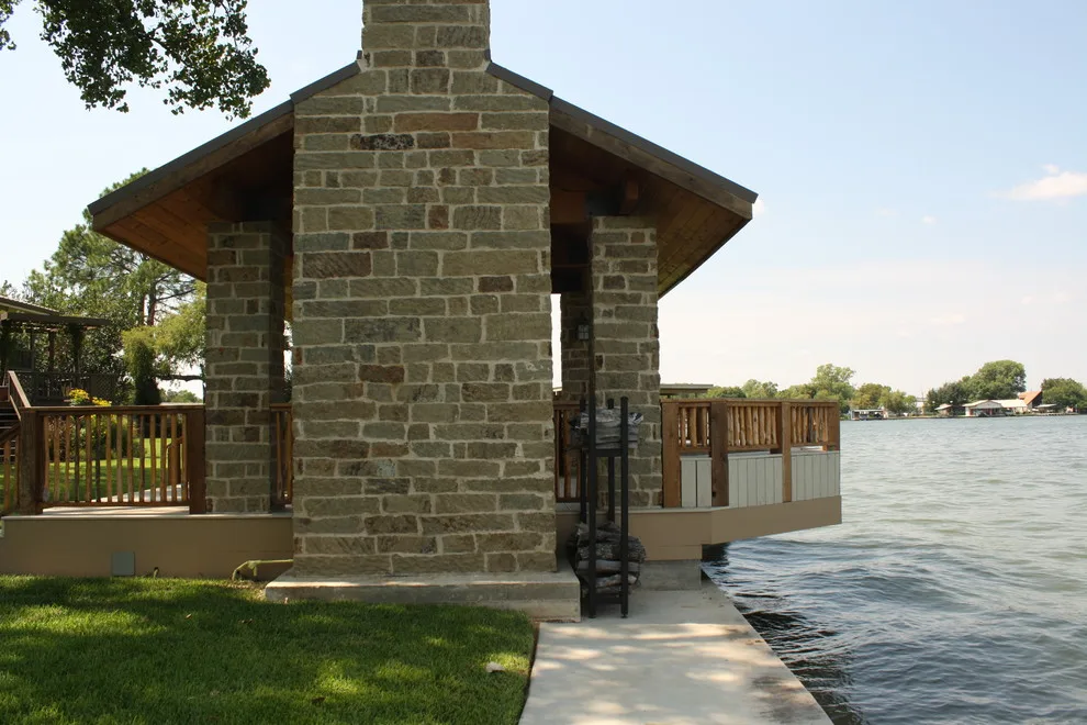 West Greenbriar Avenue by Realty Restoration, LLC - Photo 3