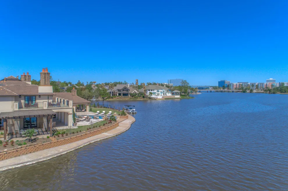 Lakefront Villa Complete Home Makeover by Matt Powers Custom Homes & Renovations - Photo 6
