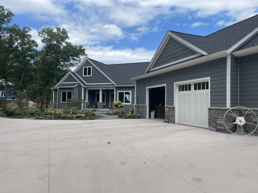 Lakehouse Construction and Design Project by Harmony Homes + Co. - Photo 2