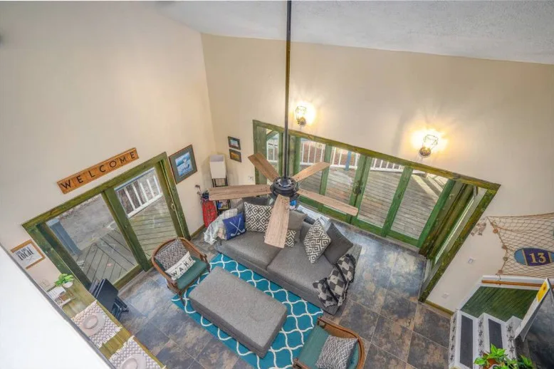 Lake Livingston Cottage Getaway by Leisure Blvd - Photo 11