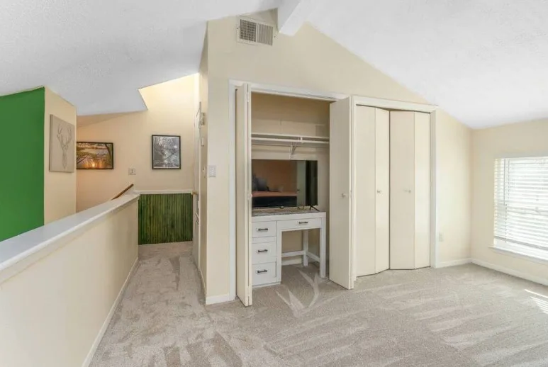 Lake Livingston Cottage Getaway by Leisure Blvd - Photo 19